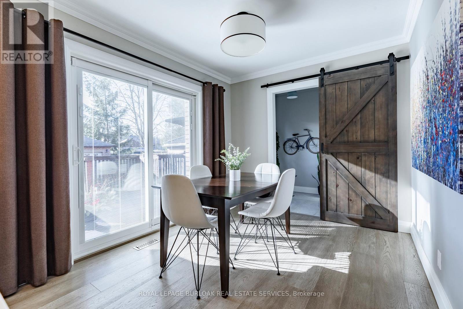 Photo 5 of 1486 Myron Drive, Mississauga ON