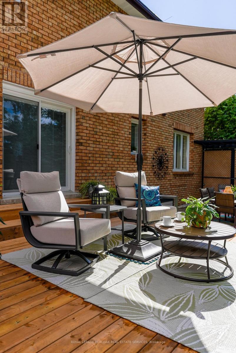 Photo 16 of 1486 Myron Drive, Mississauga ON