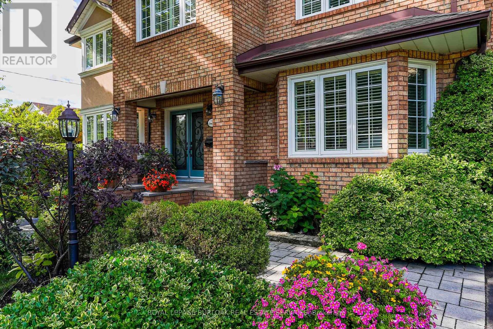 Photo 38 of 1486 Myron Drive, Mississauga ON