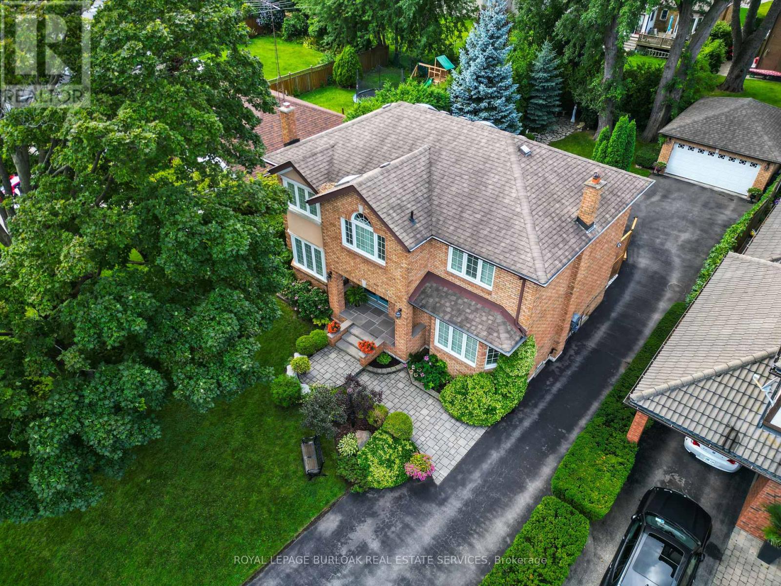 Photo 23 of 1486 Myron Drive, Mississauga ON