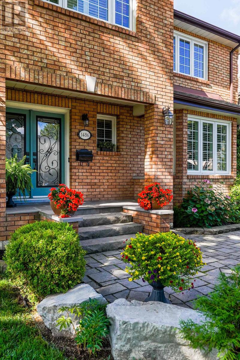 Photo 32 of 1486 Myron Drive, Mississauga ON