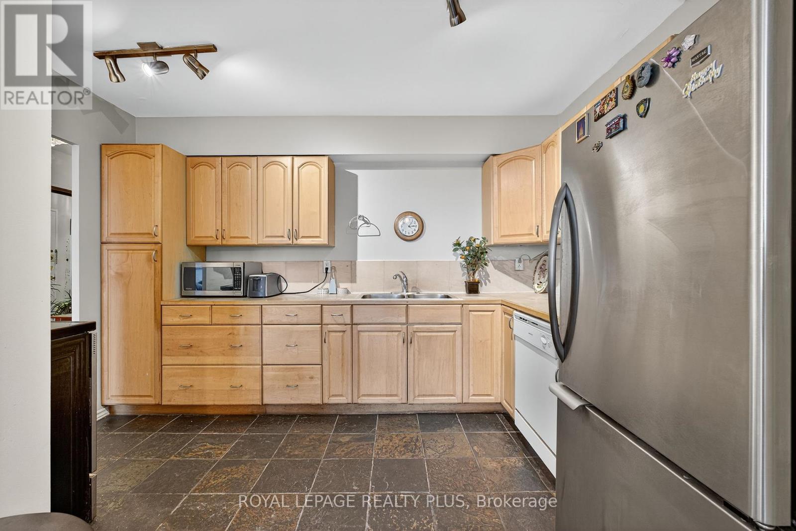 Photo 34 of 1802 85 Emmett Avenue, Toronto ON