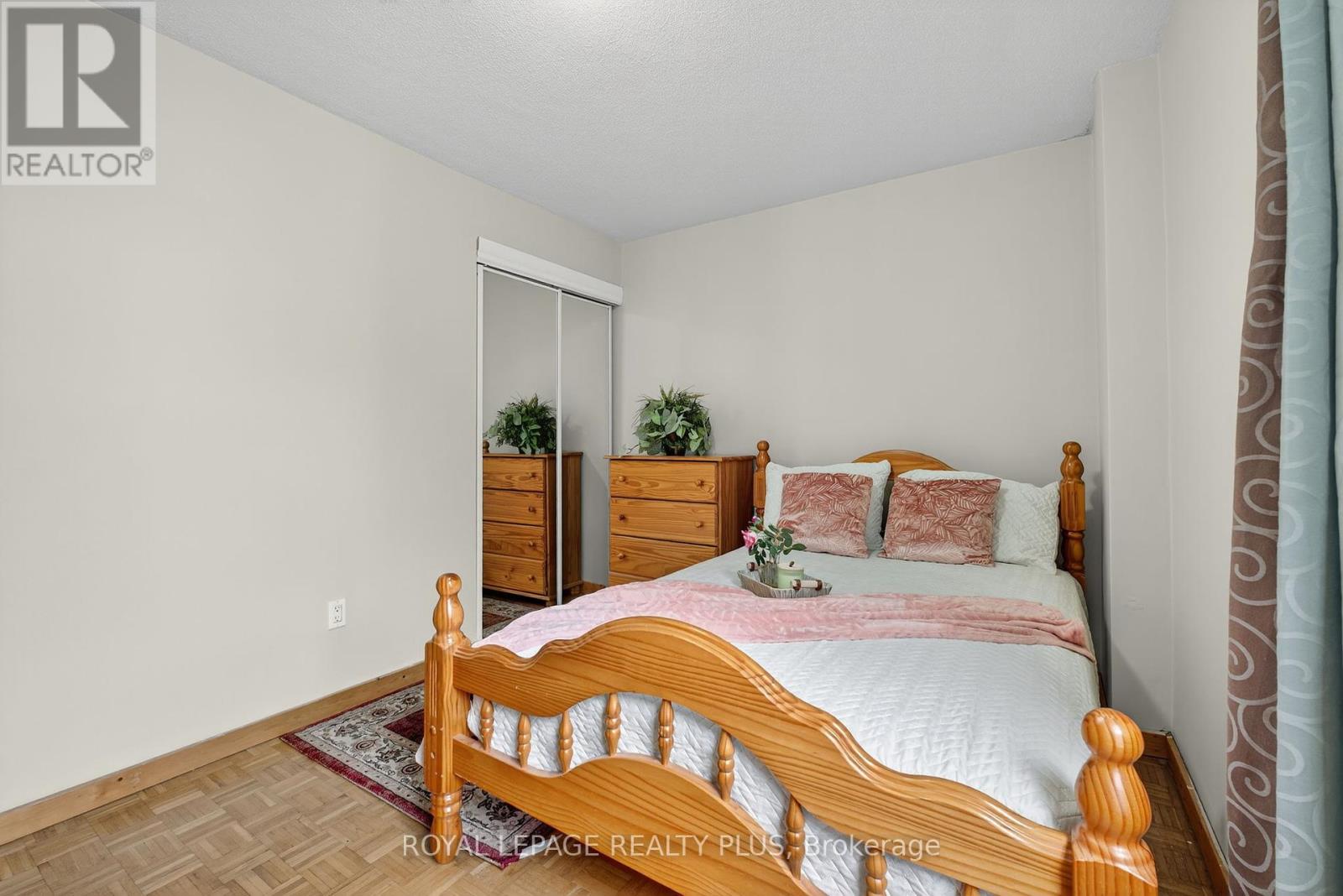 Photo 18 of 1802 85 Emmett Avenue, Toronto ON