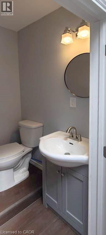 Photo 2 of 83 Walnut Street S Unit Upper Level, Hamilton ON