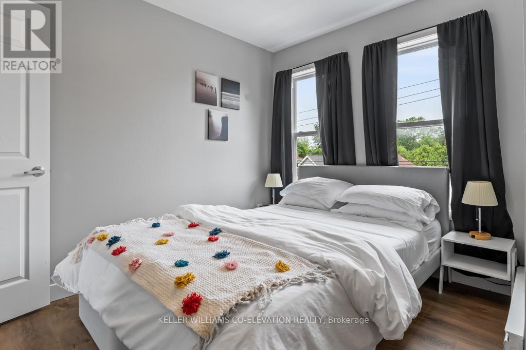 Photo 20 of 5 164 168 Picton Street E, Hamilton ON