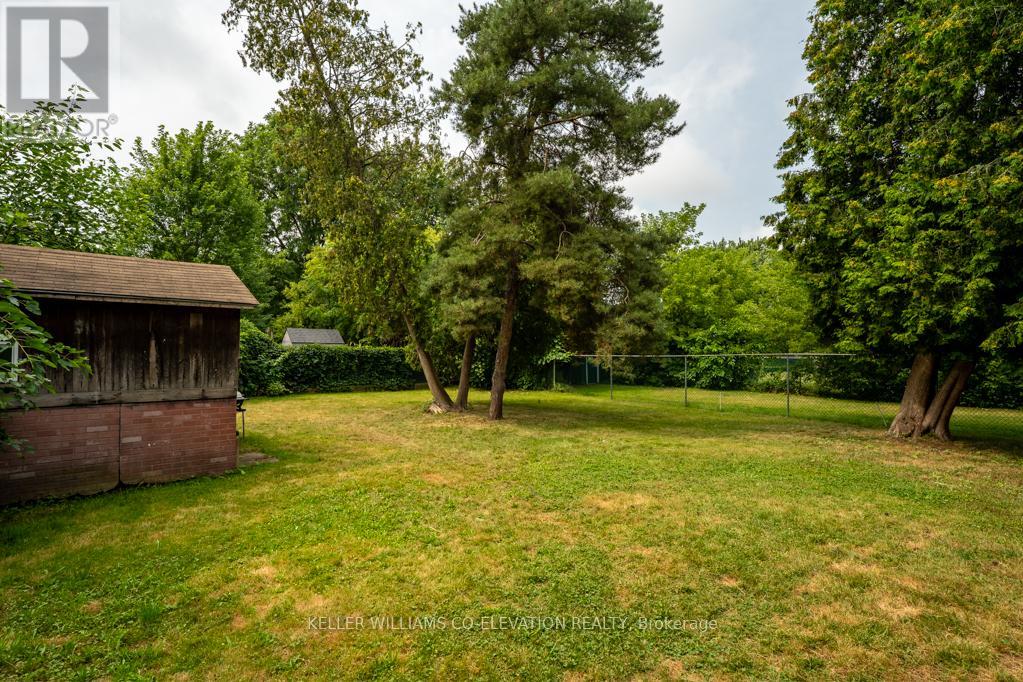 Photo 1 of 5 164 168 Picton Street E, Hamilton ON