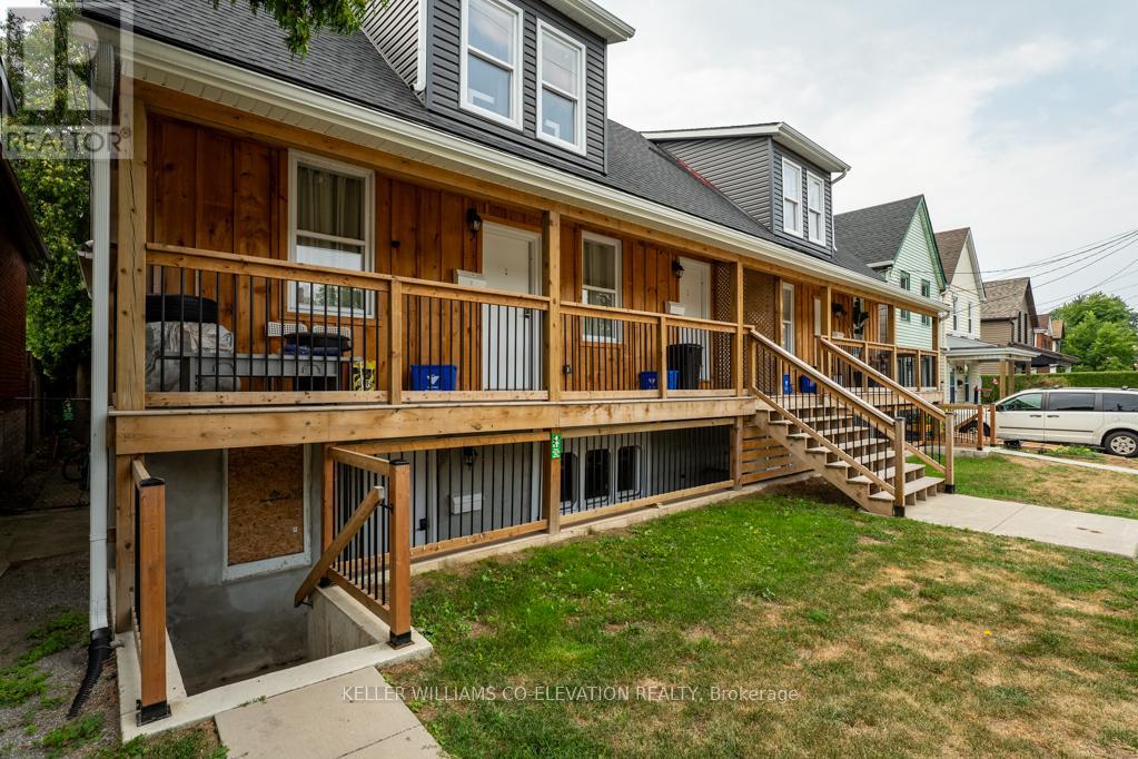 Photo 2 of 5 164 168 Picton Street E, Hamilton ON