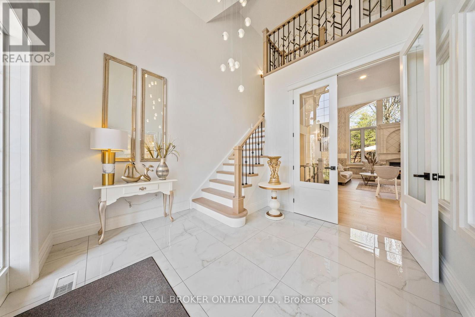 Photo 6 of 215 Black Maple Court, Kitchener ON