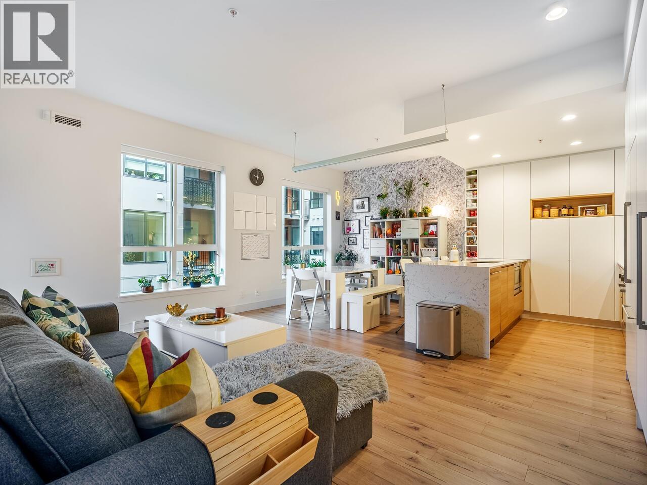 Photo 10 of 329 55 Klahanie Drive, Port Moody BC