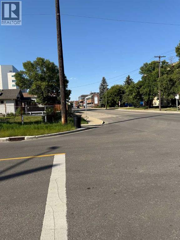 Photo 13 of 4602 48 Avenue, Red Deer AB