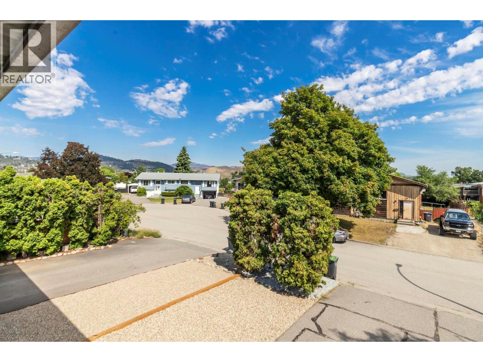  565 Chepesuik Court, Kelowna