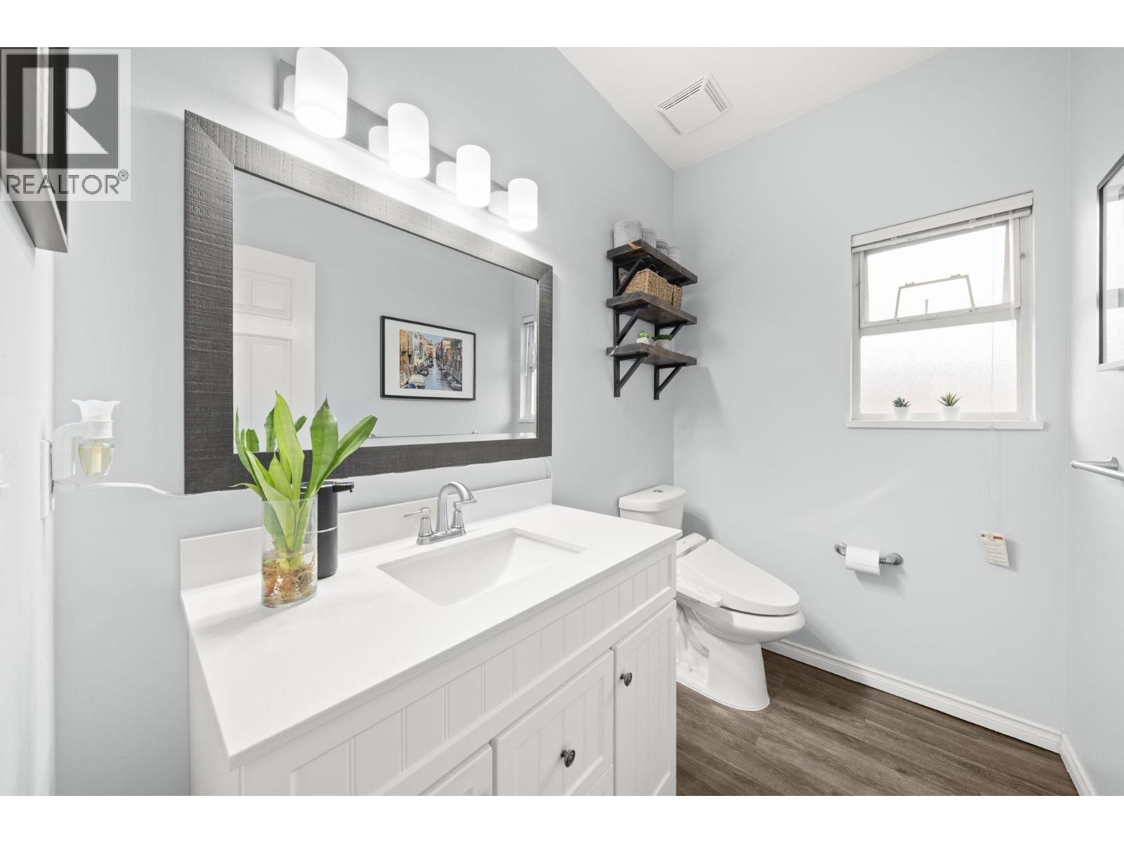 Photo 6 of 4380 No 5 Road, Richmond BC
