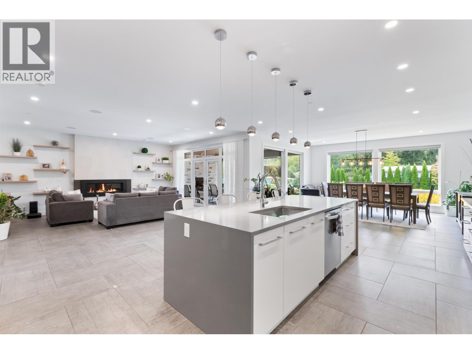 Photo 11 of 12667 227 Street, Maple Ridge BC