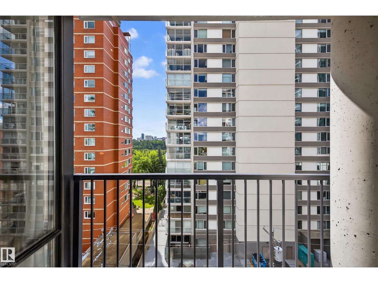 Photo 6 of 701 10028 119 St Nw, Edmonton AB