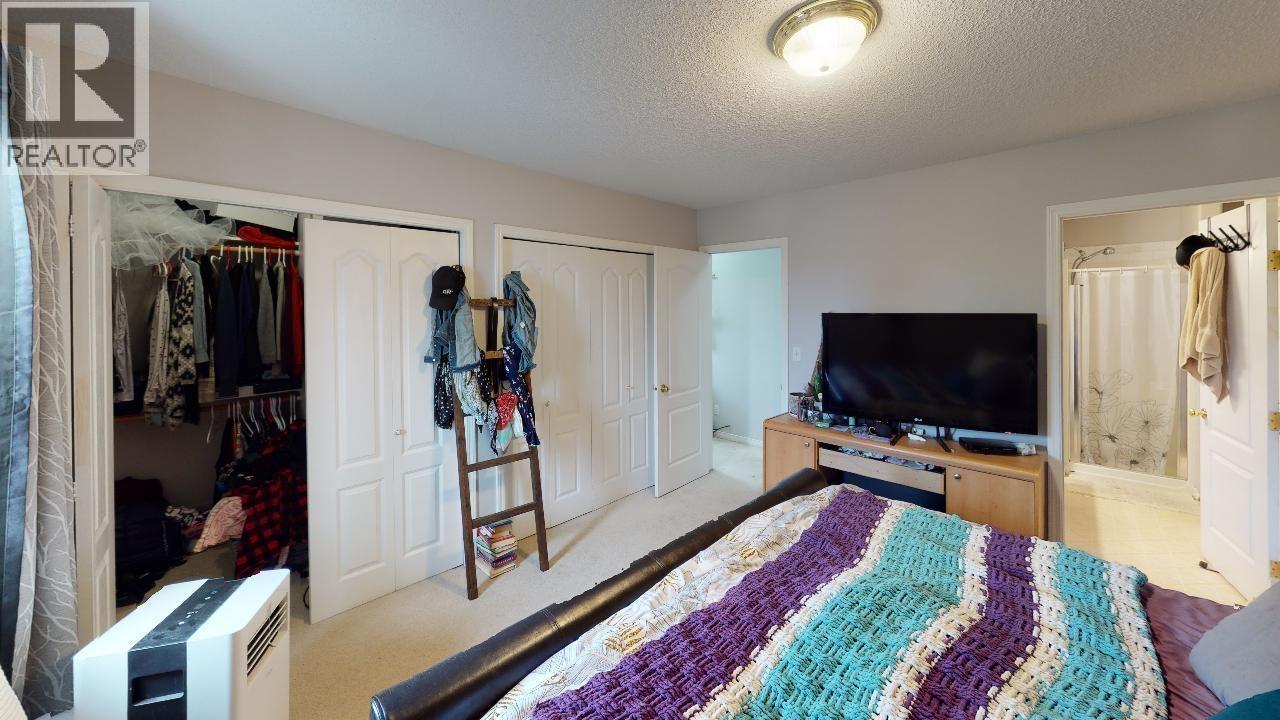 Photo 10 of 9306 94 Avenue, Fort St John BC