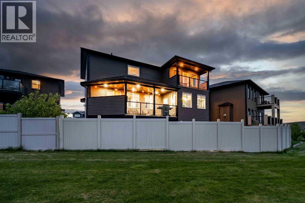 Photo 2 of 335 Ranchview Place Ne, Medicine Hat AB