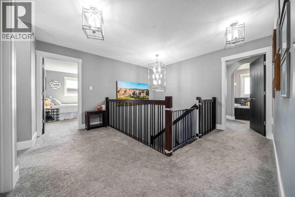Photo 3 of 335 Ranchview Place Ne, Medicine Hat AB