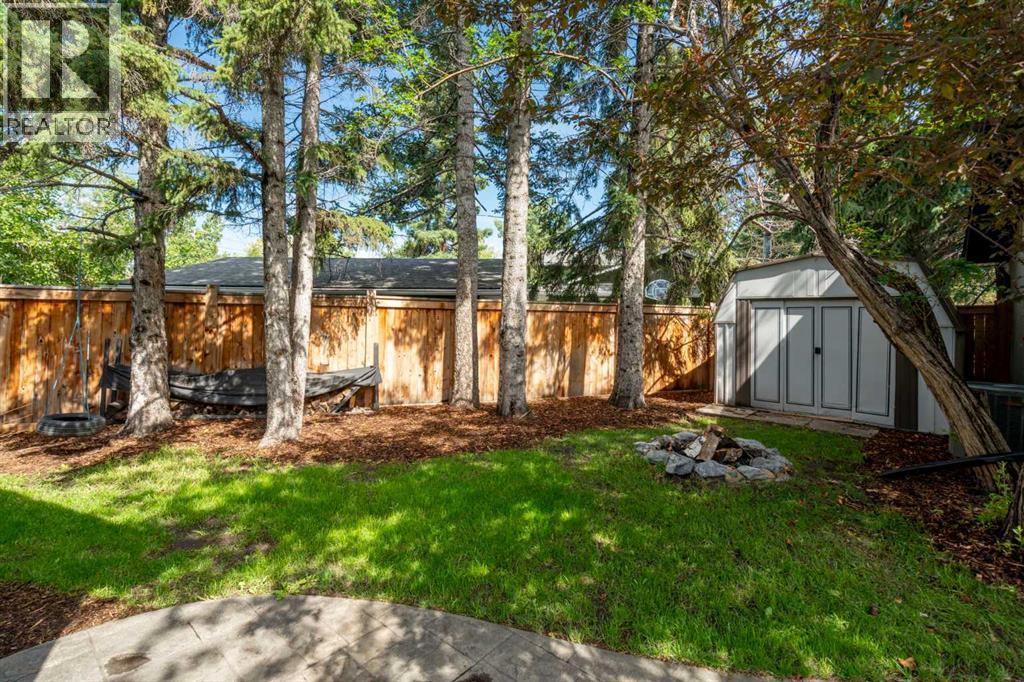 Photo 1 of 419 Willamina Crescent Se, Calgary AB