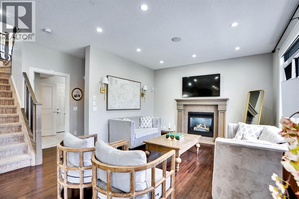 Photo 10 of 117 Hawkmere Place, Chestermere AB