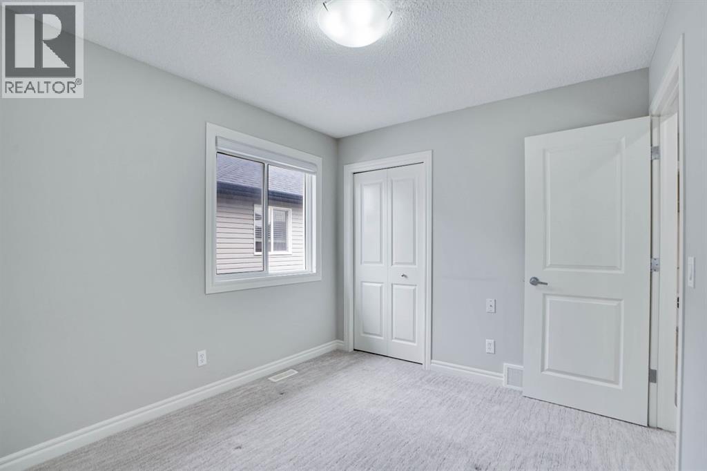 Photo 26 of 117 Hawkmere Place, Chestermere AB