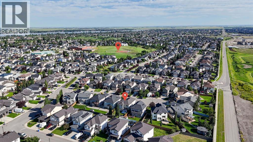Photo 44 of 117 Hawkmere Place, Chestermere AB