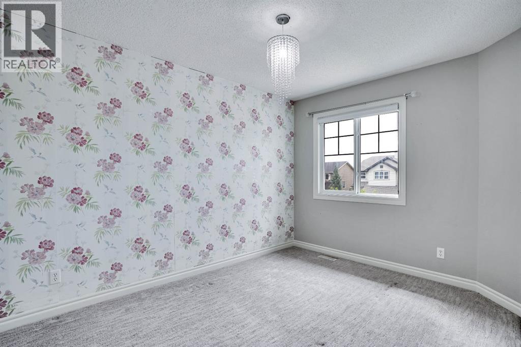 Photo 27 of 117 Hawkmere Place, Chestermere AB