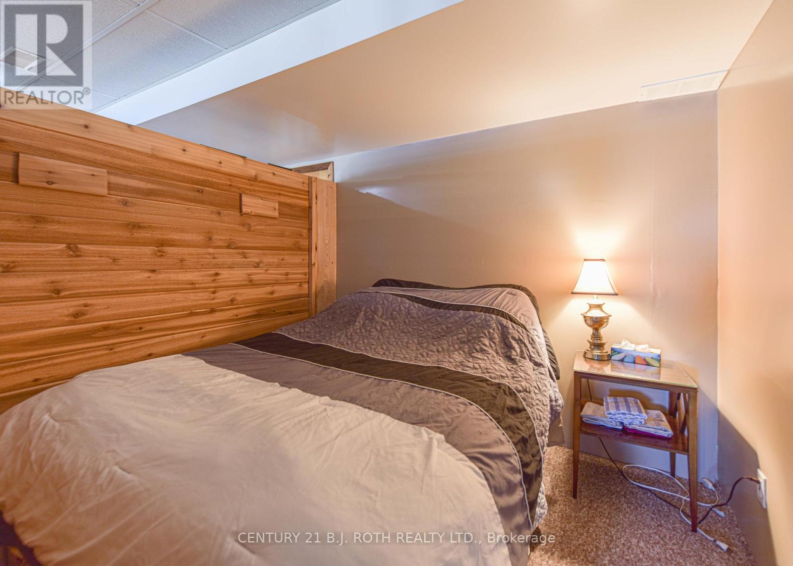 Photo 5 of 3801 Wood Avenue, Severn ON
