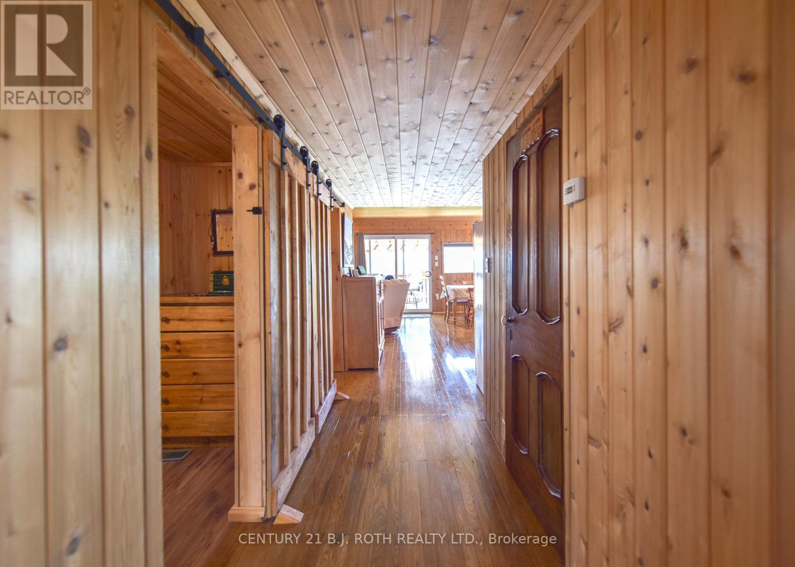 Photo 2 of 3801 Wood Avenue, Severn ON