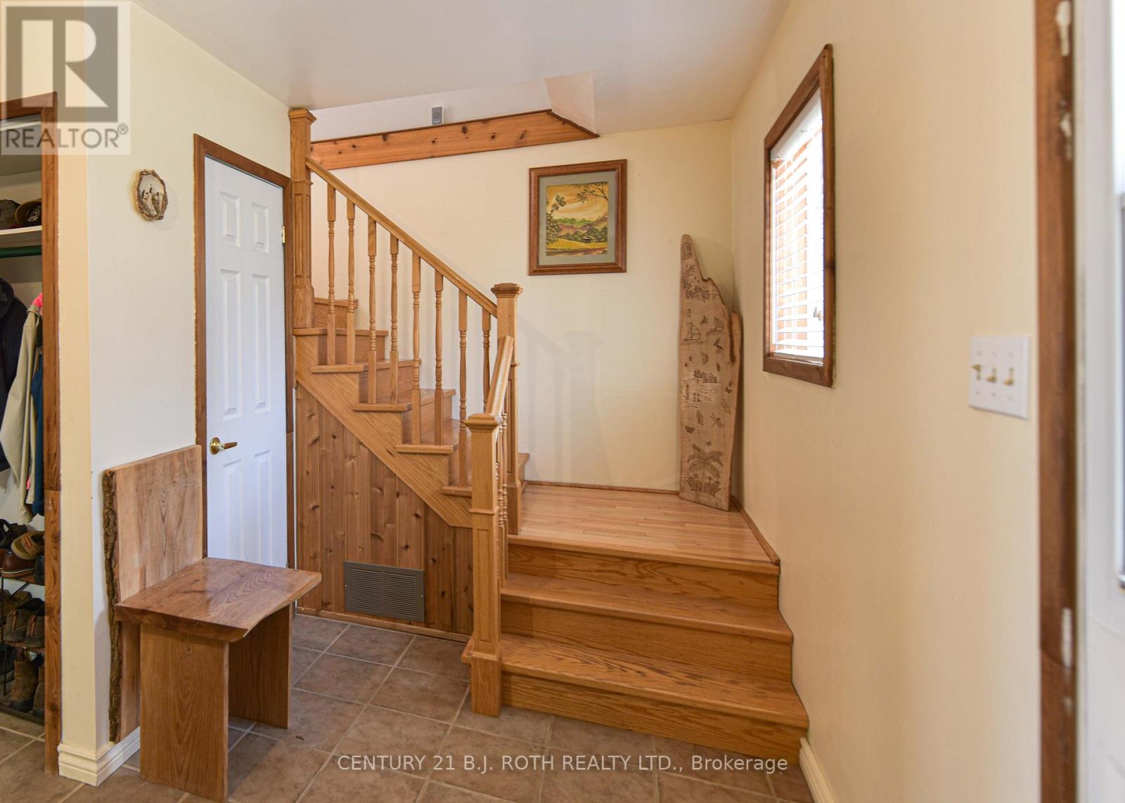 Photo 7 of 3801 Wood Avenue, Severn ON