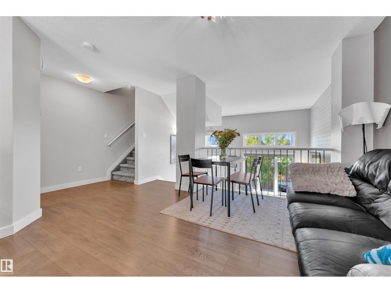 Photo 6 of 6 4470 Prowse Rd Sw, Edmonton AB
