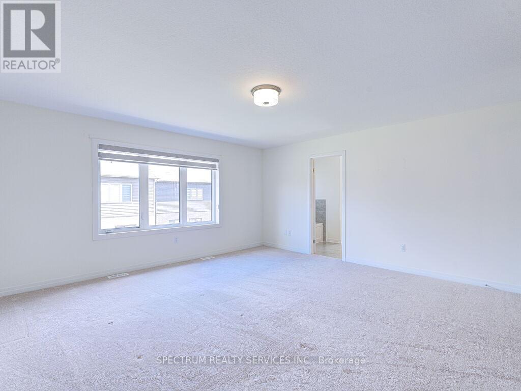 Photo 37 of 44 Dennis Avenue, Brantford ON