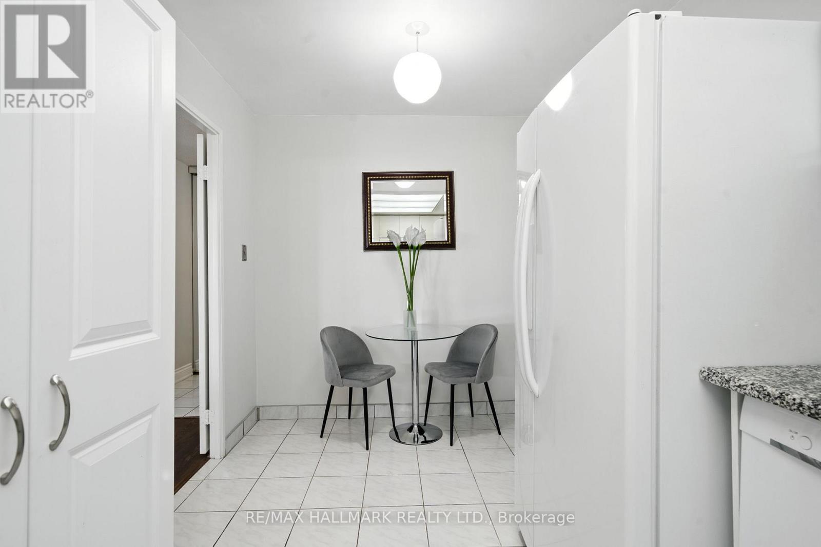 Photo 28 of 2002 215 Wynford Drive, Toronto ON