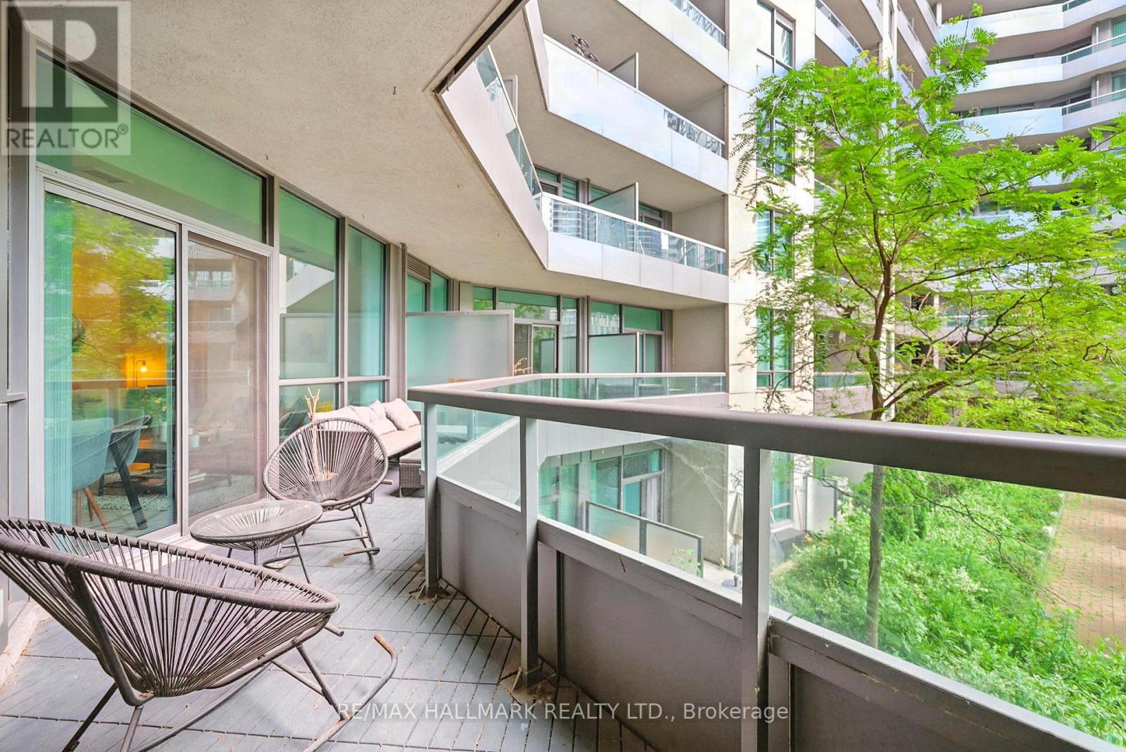 Photo 24 of 301 25 Lower Simcoe Street, Toronto ON