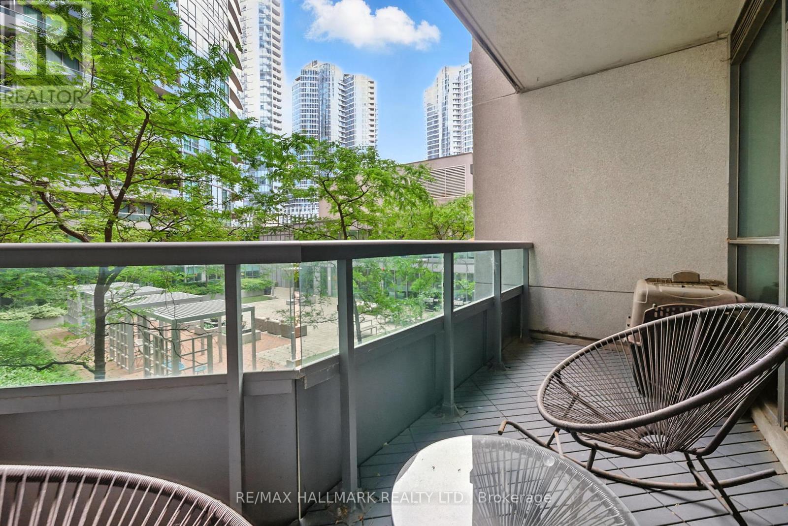 Photo 27 of 301 25 Lower Simcoe Street, Toronto ON