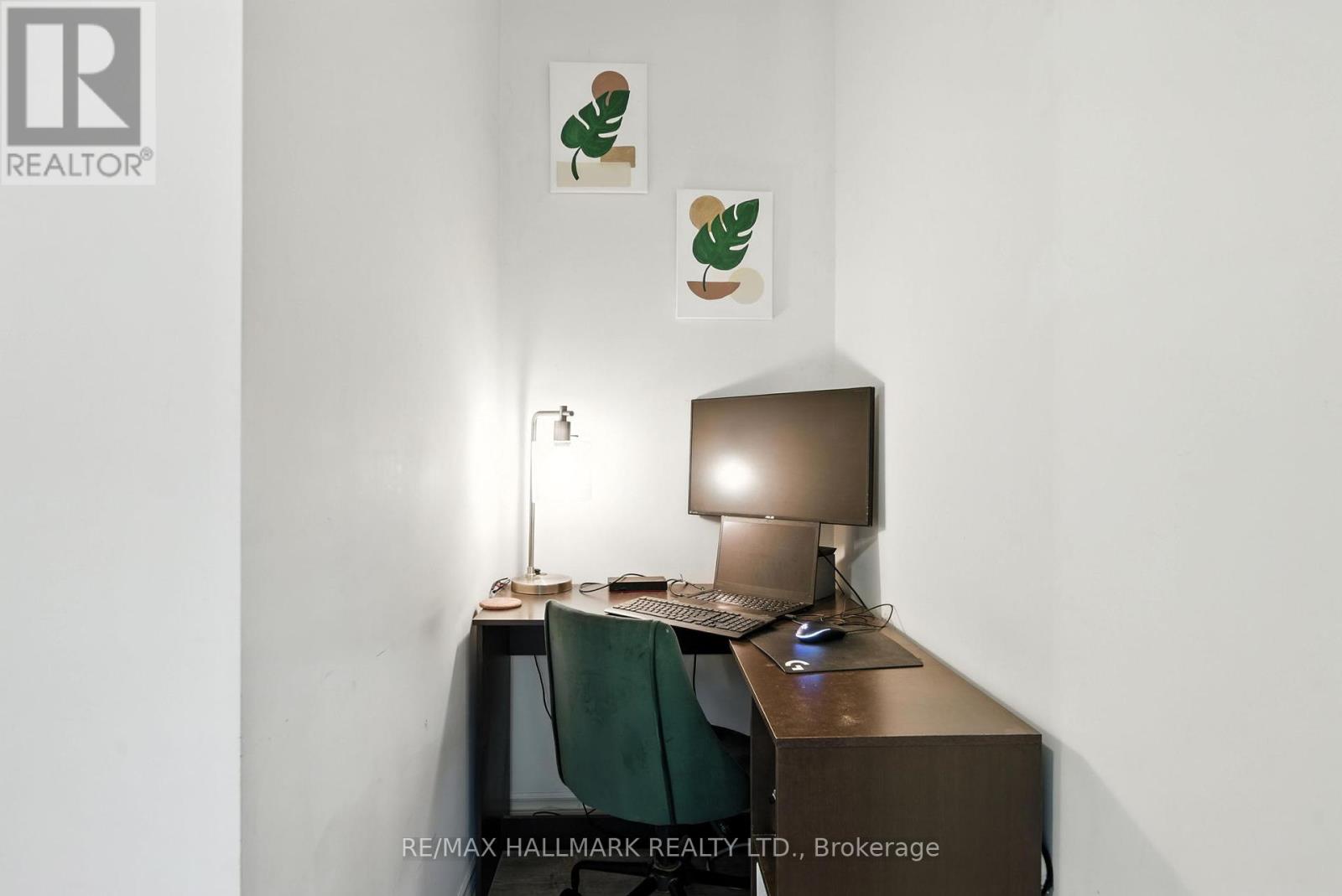 Photo 18 of 301 25 Lower Simcoe Street, Toronto ON