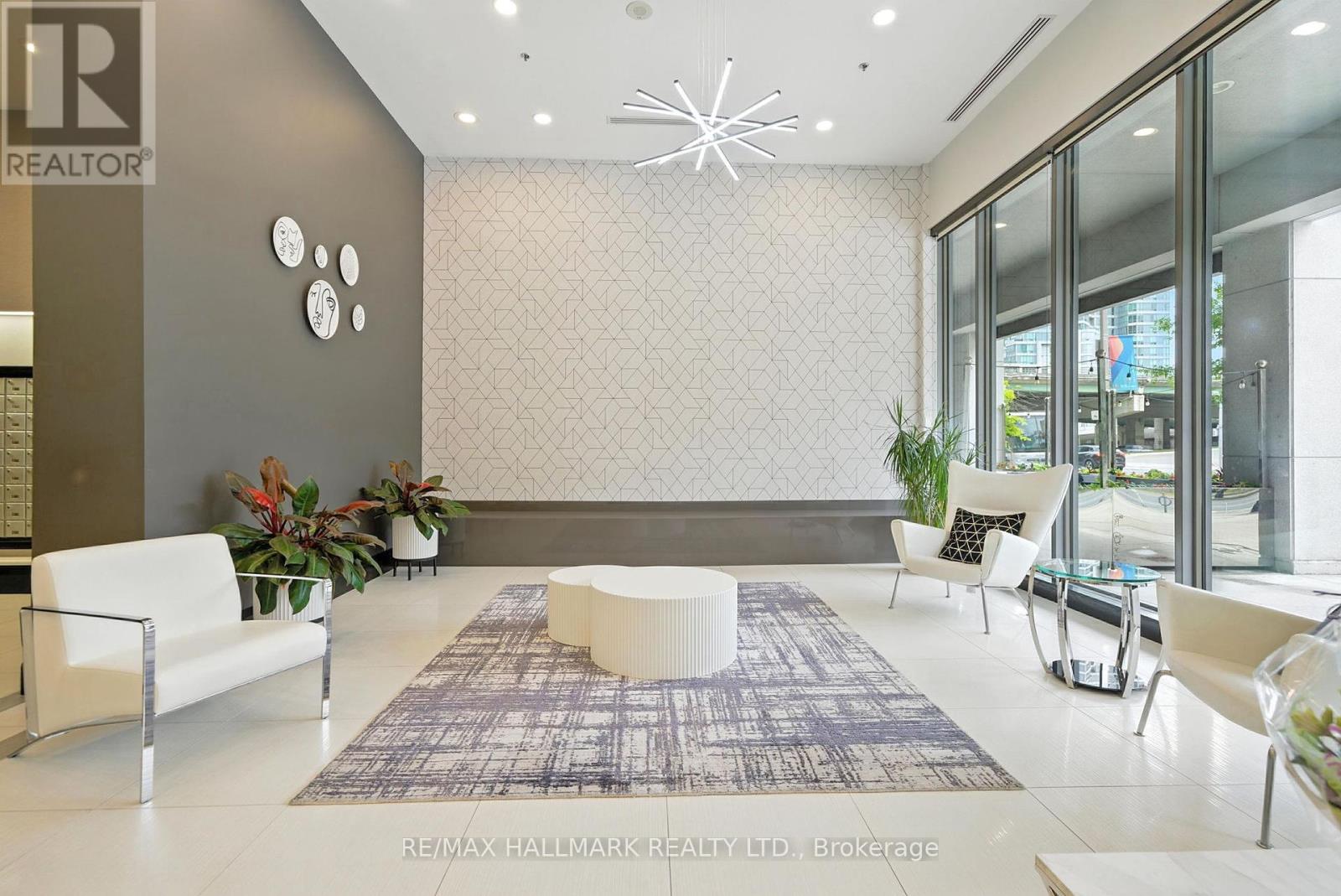 Photo 5 of 301 25 Lower Simcoe Street, Toronto ON
