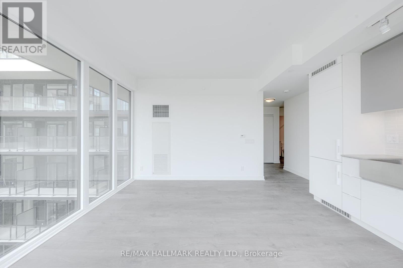 Photo 12 of 1208 270 Dufferin Street W, Toronto ON