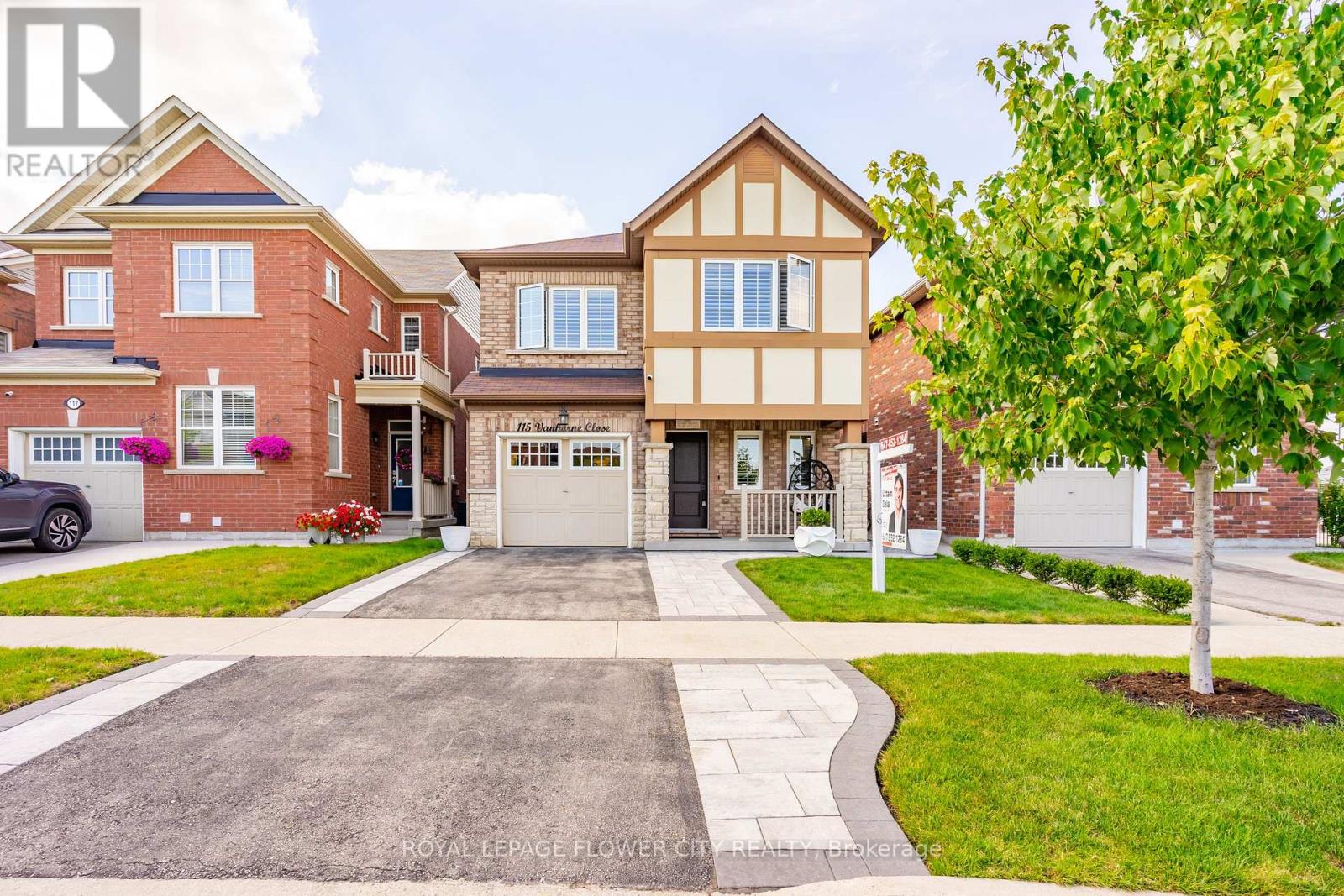 Photo 1 of 115 Vanhorne Close, Brampton ON