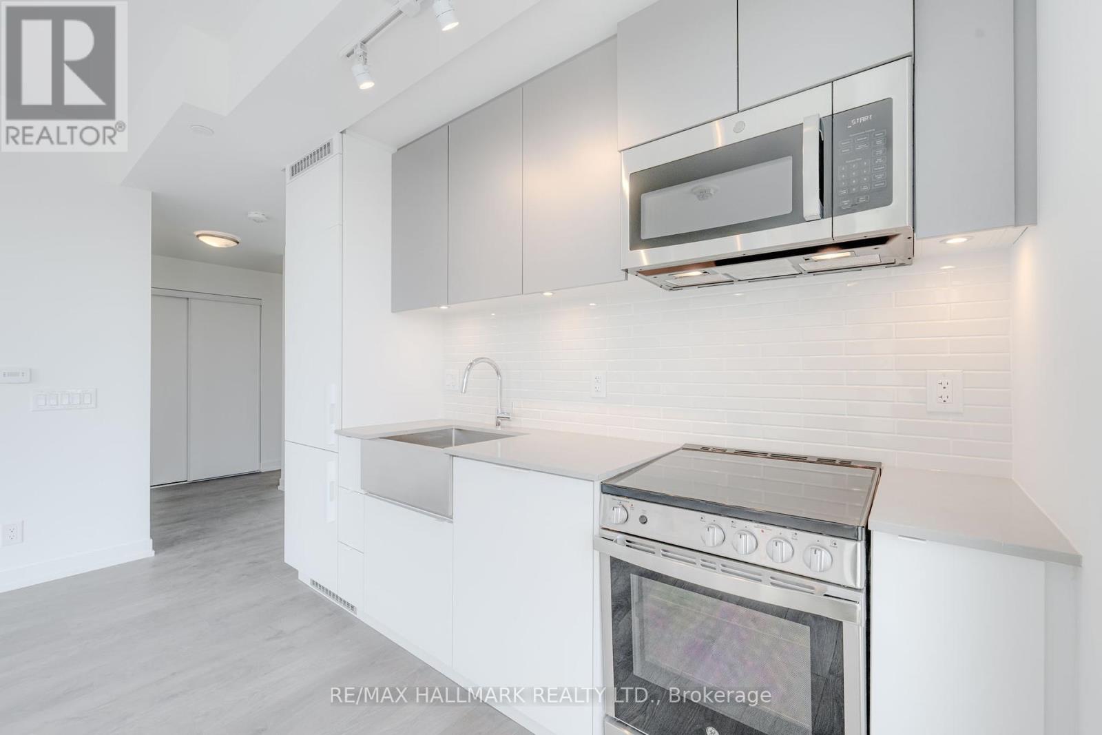 Photo 29 of 1208 270 Dufferin Street W, Toronto ON