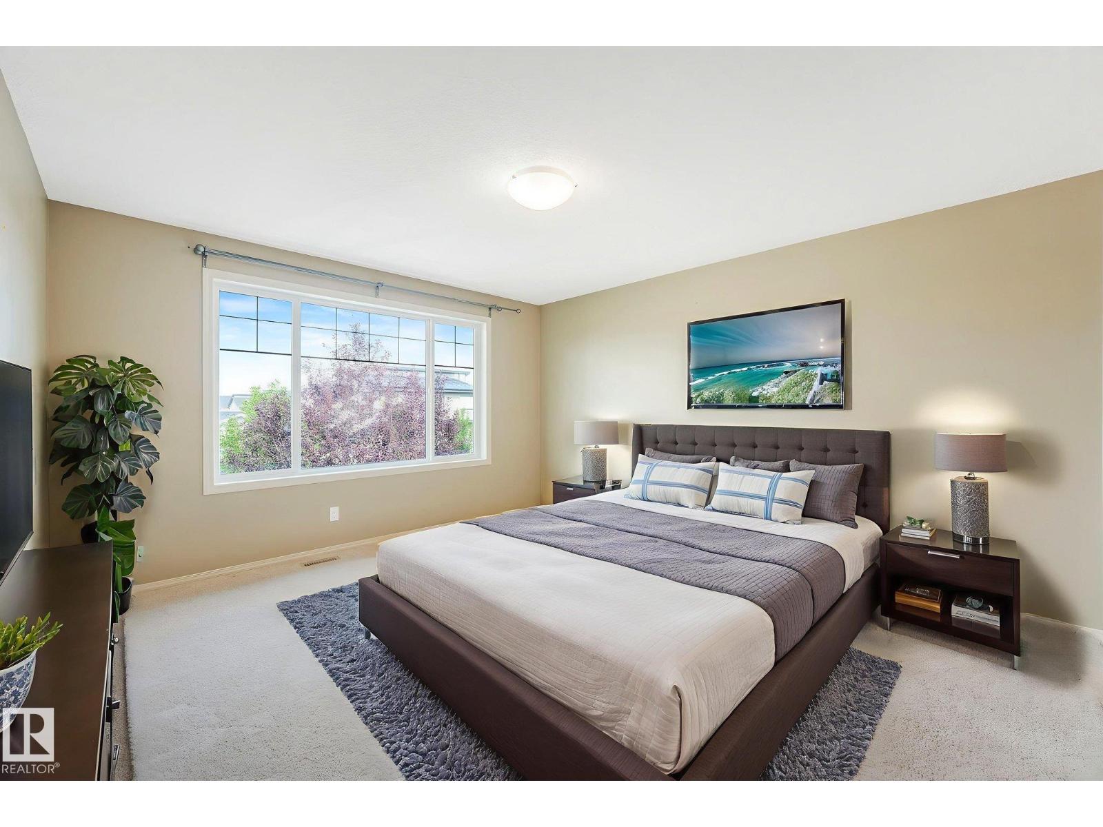 Photo 13 of 7013 Cardinal Wy Sw, Edmonton AB