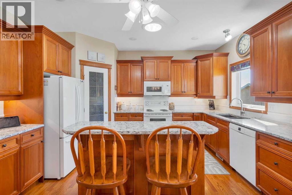 Photo 34 of 16 Ahlstrom Close, Red Deer AB