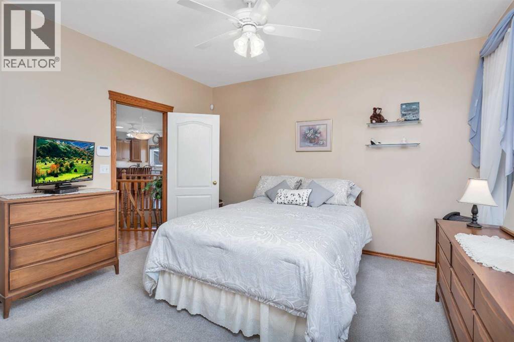 Photo 42 of 16 Ahlstrom Close, Red Deer AB
