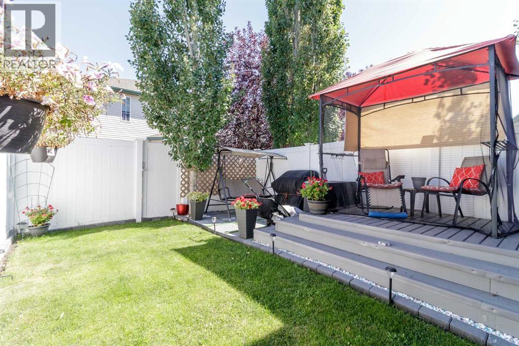Photo 22 of 32 Oldford Close, Red Deer AB