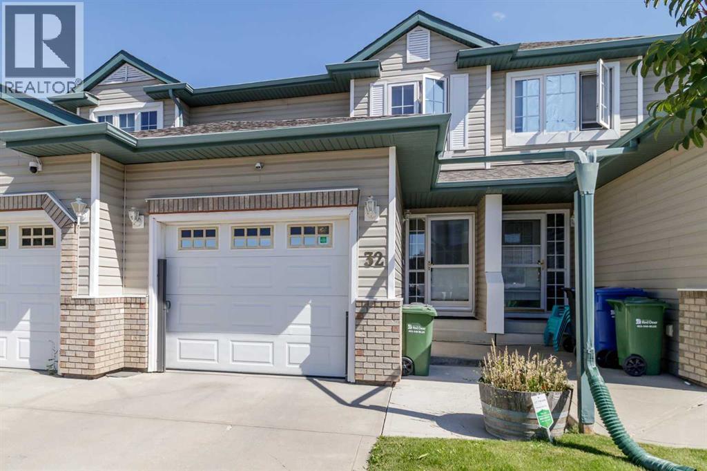 Photo 32 of 32 Oldford Close, Red Deer AB
