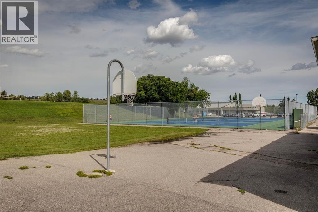 Photo 31 of 5531 Dalhart Hill Nw, Calgary AB