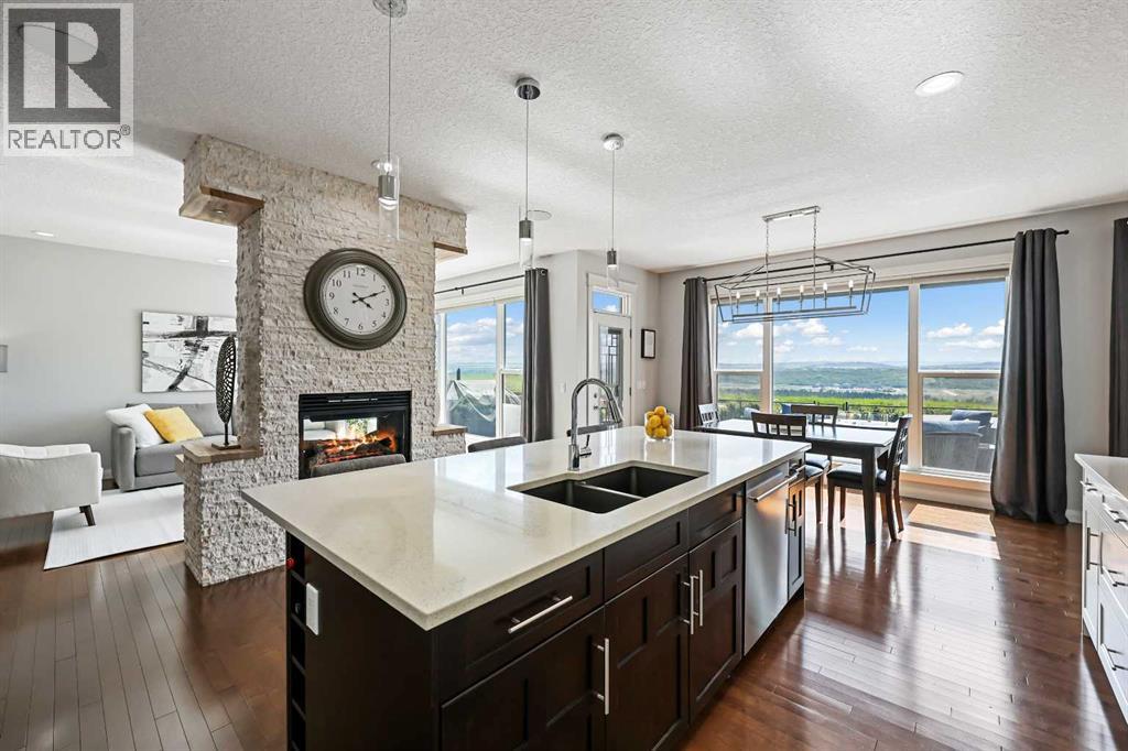 Photo 6 of 39 Cranarch Terrace Se, Calgary AB