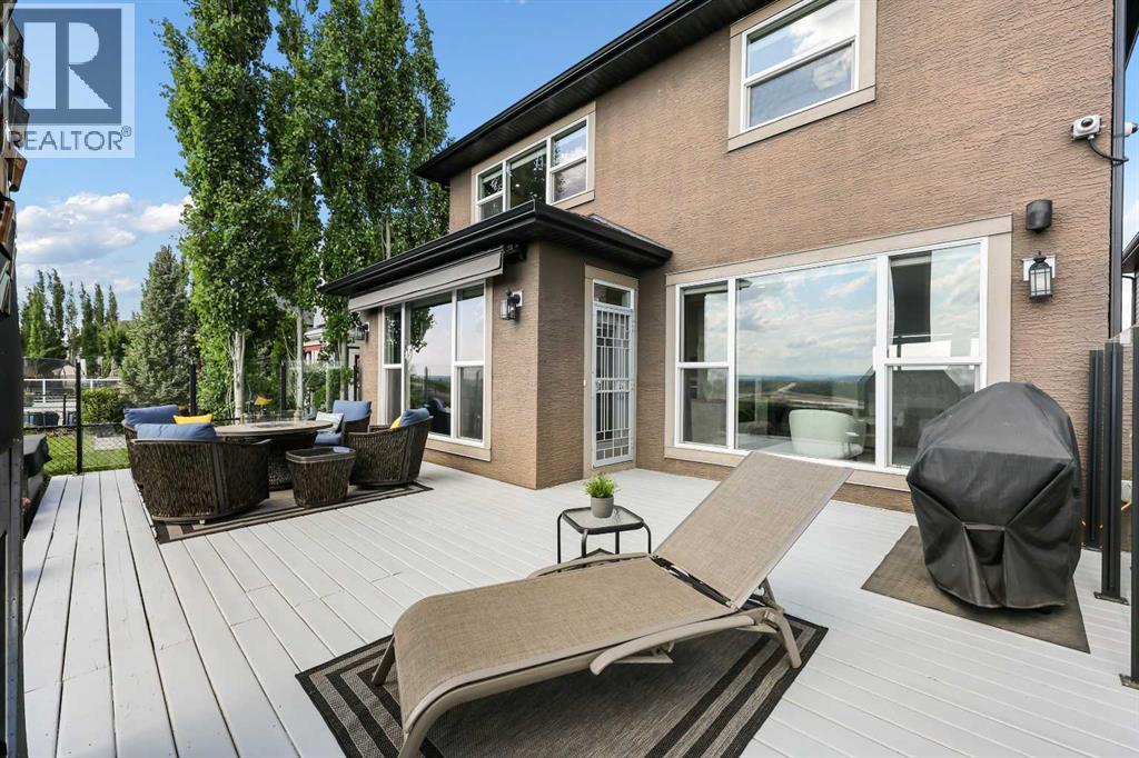 Photo 10 of 39 Cranarch Terrace Se, Calgary AB