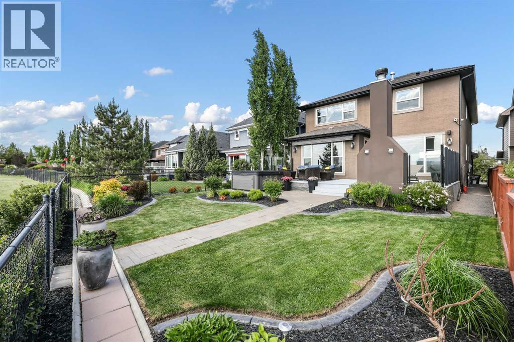 Photo 13 of 39 Cranarch Terrace Se, Calgary AB