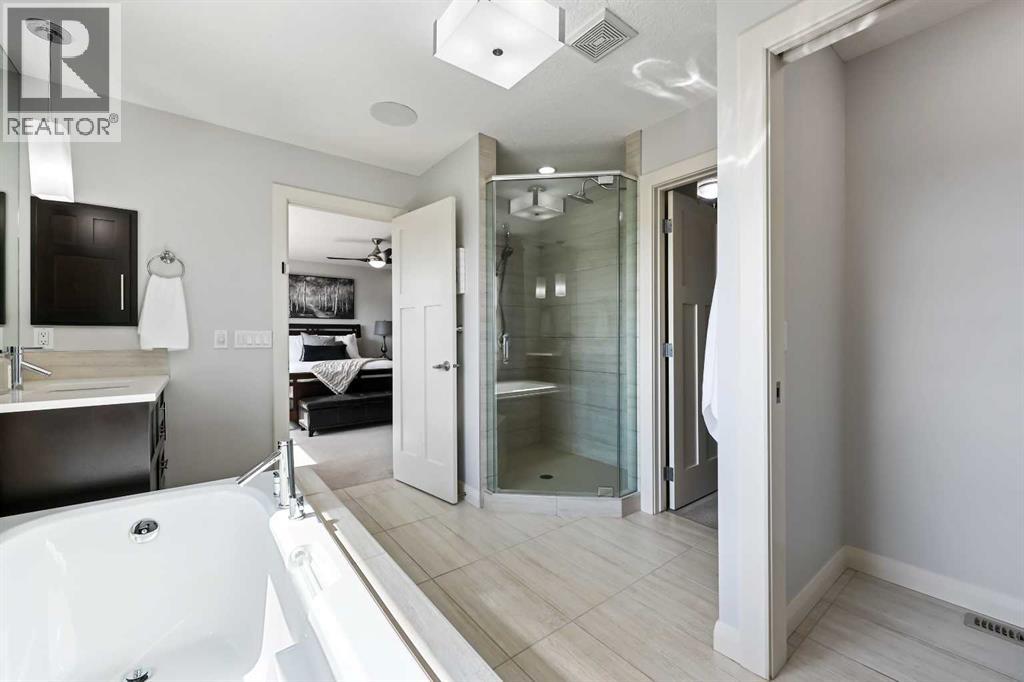 Photo 17 of 39 Cranarch Terrace Se, Calgary AB