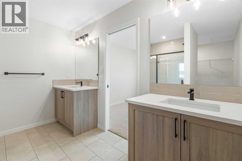 Photo 27 of 938 Livingston View Ne, Calgary AB